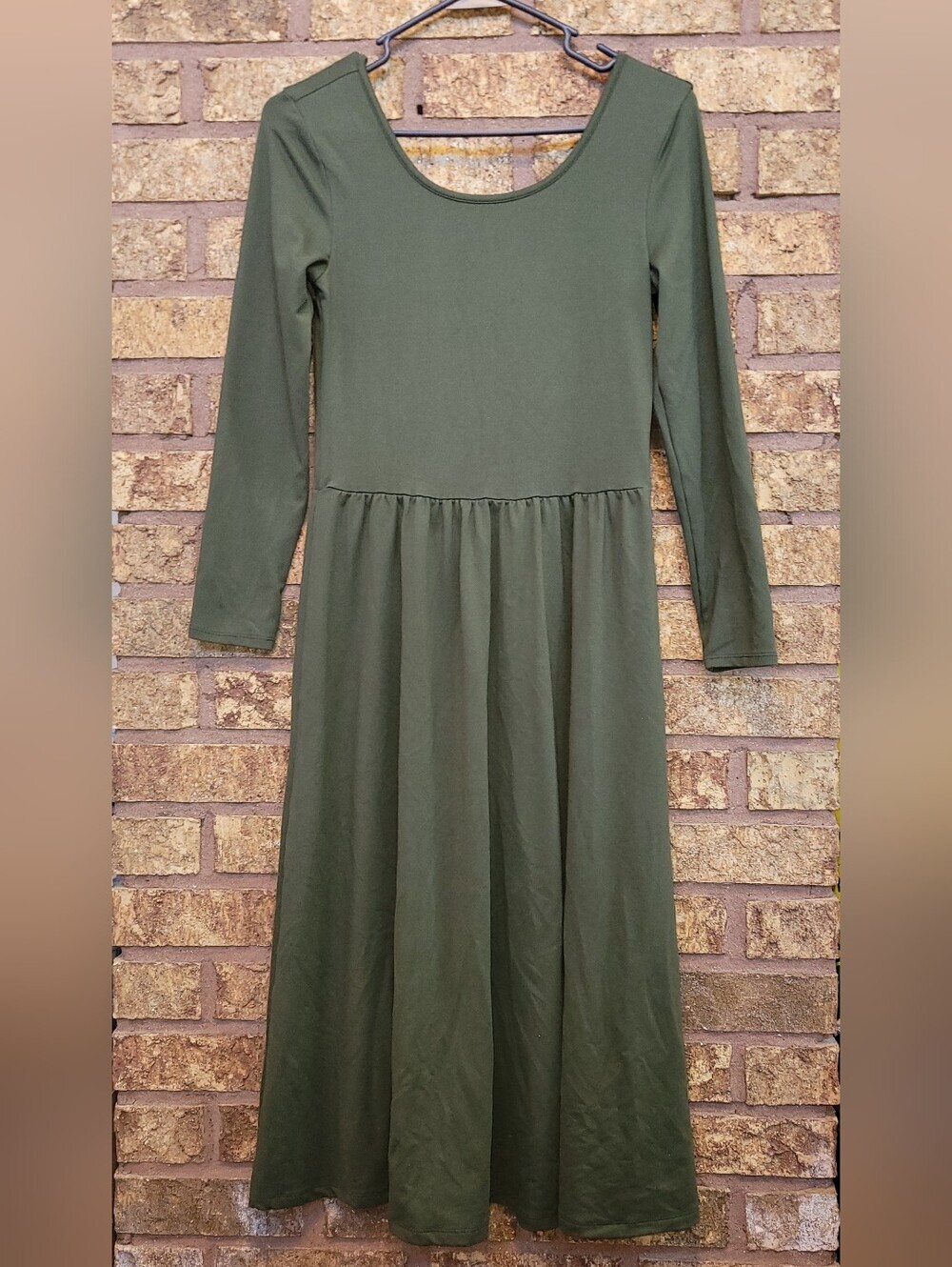 Old Navy Long Sleeve Olive Green Crewneck Stretch Dress Size XS